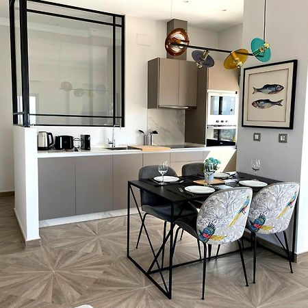 Apartament Skyline - Penthouse With 50M2 Private Terrace And Stunning Views Kadyks Zewnętrze zdjęcie